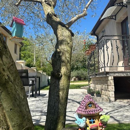 Apartment Nina With Private Pool Nova Vas  Екстер'єр фото