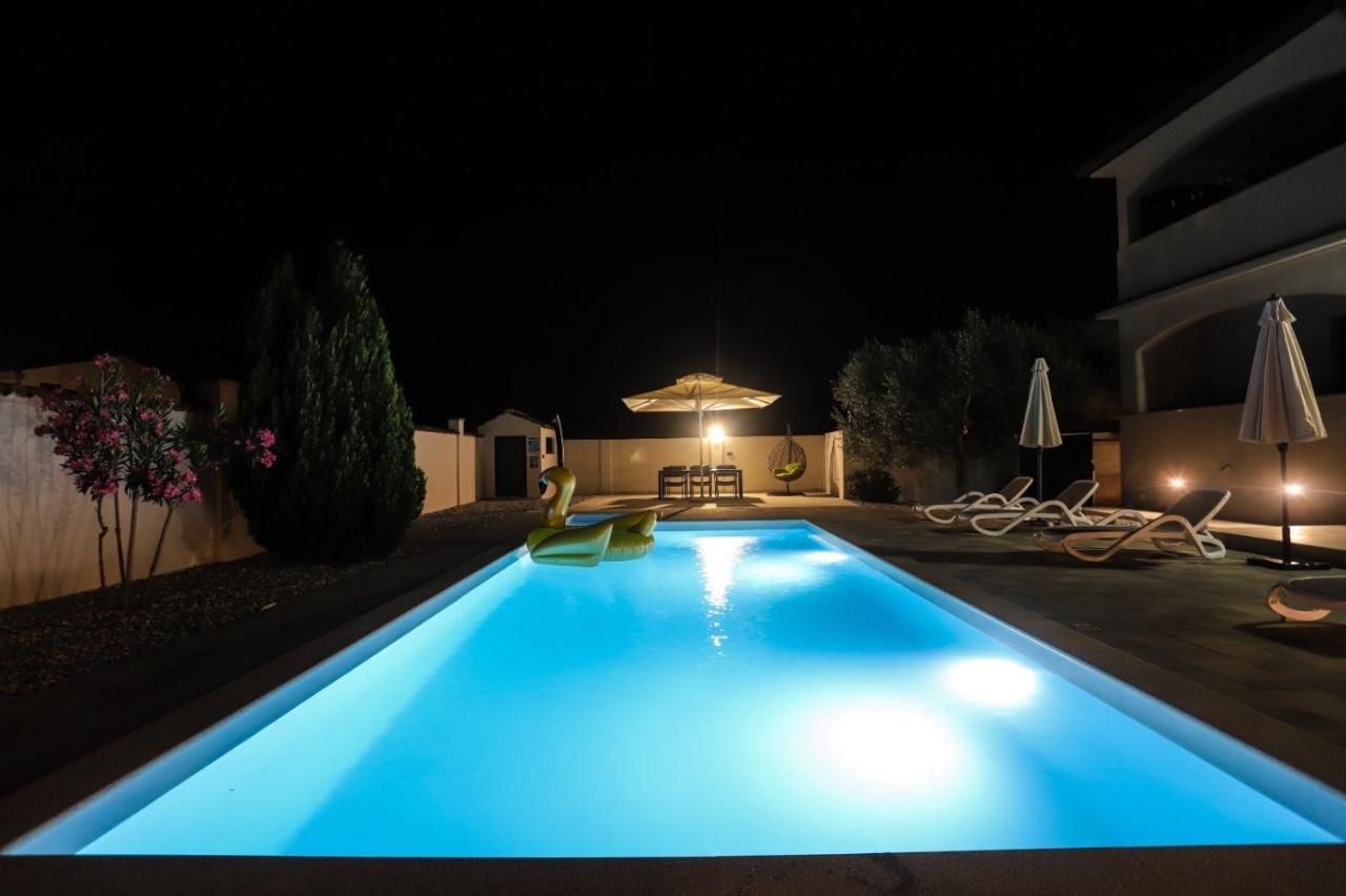 Apartment Nina With Private Pool Nova Vas  Екстер'єр фото